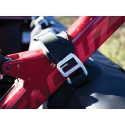 The Yakima GateKeeper Tailgate Pad 7 The Yakima GateKeeper Tailgate Pad -CampMate Shop 8007455 GateKeeper 4