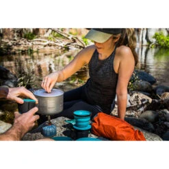 Sea To Summit Alpha 2 Cook Set 2.2 Mess Kit 7 Sea To Summit Alpha 2 Cook Set 2.2 Mess Kit -CampMate Shop Alpha 2 Cook Set 2 2 Mess Kit 4
