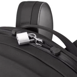 YETI Crossroads 35 Liter Backpack -CampMate Shop Crossroads 35 Liter Backpack 3