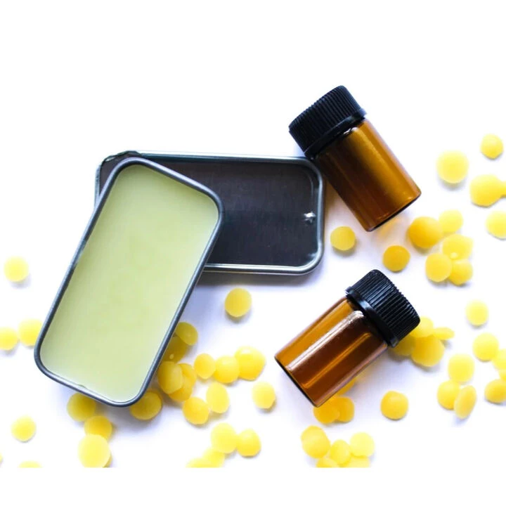 Mad Gab's D.I.Y. Organic Shea Butter Lip Balm Kit 2 Mad Gab's D.I.Y. Organic Shea Butter Lip Balm Kit - Image 2