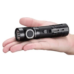 Nitecore E4K 4400 Lumen Rechargeable Flashlight 5 Nitecore E4K 4400 Lumen Rechargeable Flashlight -CampMate Shop E4K 4400 Lumen Rechargeable Flashlight 3