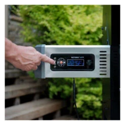 Masterbuilt Gravity Series 800 Digital Charcoal Griddle + Grill + Smoker 10 Masterbuilt Gravity Series 800 Digital Charcoal Griddle + Grill + Smoker -CampMate Shop Gravity Series 800 Digital Charcoal Griddle Grill Smoker 3