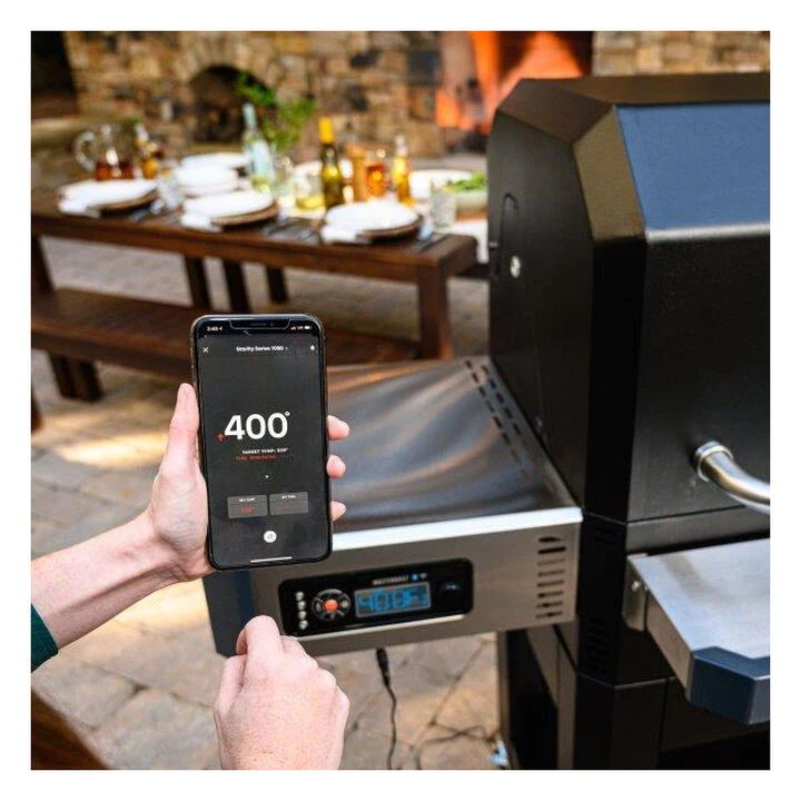 Masterbuilt Gravity Series 800 Digital Charcoal Griddle + Grill + Smoker 4 Masterbuilt Gravity Series 800 Digital Charcoal Griddle + Grill + Smoker - Image 4