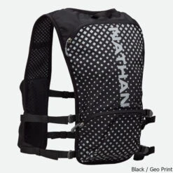 Nathan Hypernight QuickStart 2.0 4 Liter (1.5 Liter) Hydration Pack -CampMate Shop Hypernight QuickStart 2 4 Liter Hydration Pack Black