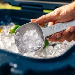 YETI Ice Scoop -CampMate Shop Ice Scoop 4