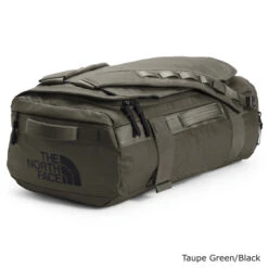 The North Face Base Camp Voyager 32 Liter Convertible Duffel -CampMate Shop NF0A52RR BQW front34