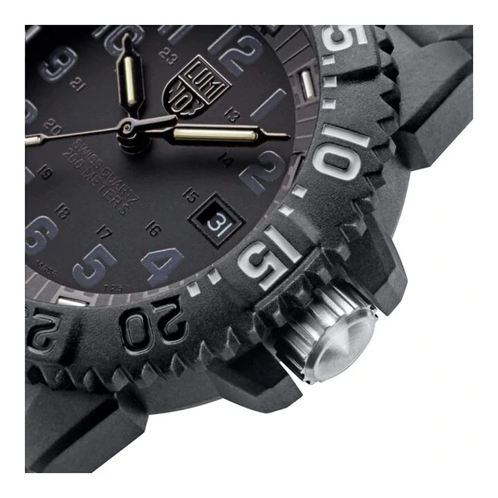 Luminox Navy SEAL Colormark 3051.GO.NSF Navy SEAL Foundation Exclusive Watch - Image 5