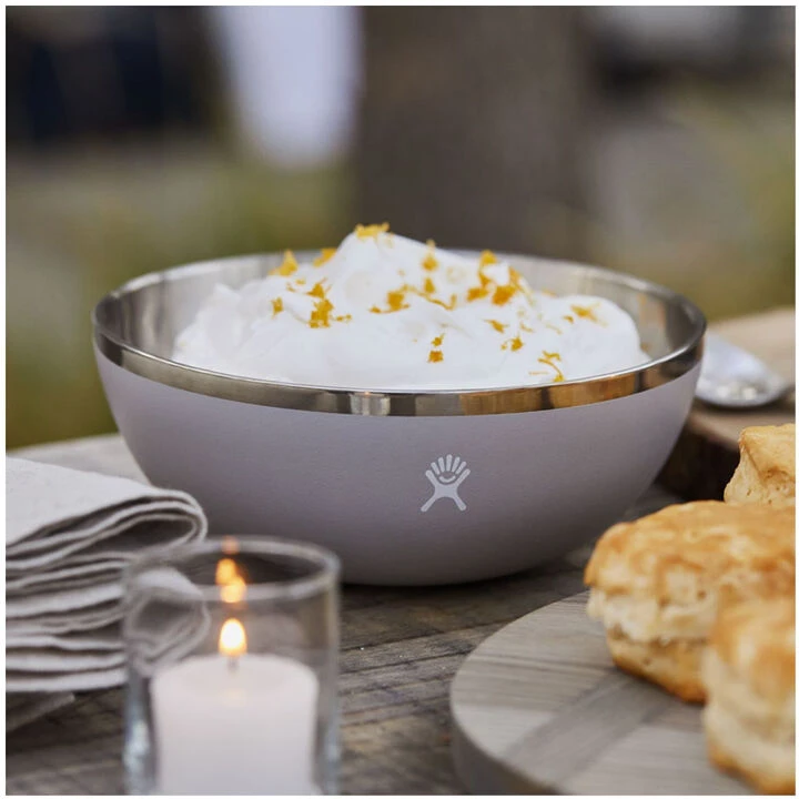 Hydro Flask Outdoor Kitchen 1 Quart Insulated Bowl W/ Lid 3 Hydro Flask Outdoor Kitchen 1 Quart Insulated Bowl W/ Lid - Image 3