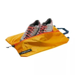 Eagle Creek Pack-It Isolate Shoe Sac -CampMate Shop Pack It Isolate Shoe Sac 3