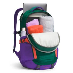 The North Face Recon 30 Liter Backpack 12 The North Face Recon 30 Liter Backpack -CampMate Shop Recon 30 Liter Backpack 3