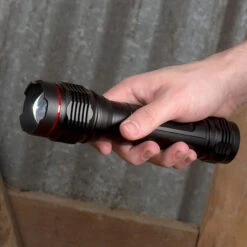 Nebo Redline Blast 1400 Lumen Flashlight 7 Nebo Redline Blast 1400 Lumen Flashlight -CampMate Shop Redline Blast 1400 Lumen Flashlight 4