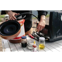 Ignik Refillable Propane Gas Growler Deluxe Kit W/ Adapter Hose & Carry Case -CampMate Shop Refillable Propane Gas Growler Deluxe Kit 3