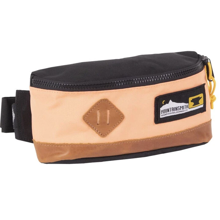 Mountainsmith Trippin' Lil' 2 Liter Fanny Pack 1 Mountainsmith Trippin' Lil' 2 Liter Fanny Pack