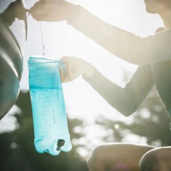 HydraPak Velocity 2 Liter Reversible Hydration Reservoir -CampMate Shop Velocity 2 Liter Reversible Hydration Reservoir 3